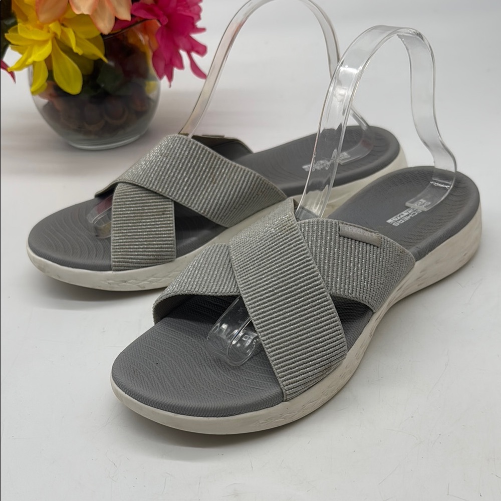 Skechers Women's Gray Slide Sandals Size 11 SKT9101E
